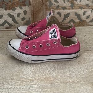Girls Converse